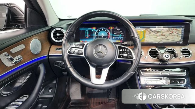 Mercedes-Benz E-Class W213 2018 Черный из Кореи, фото 4