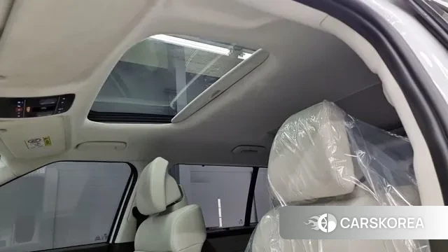 Hyundai Santa Fe (MX5) 2023 Белый из Кореи, фото 4