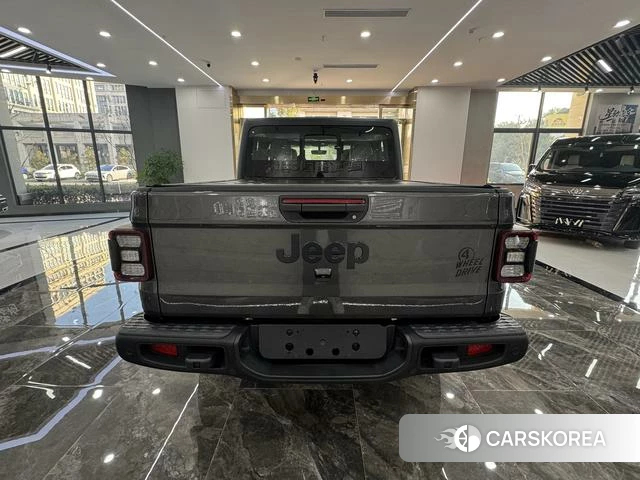 Jeep Gladiator 2023 Темно-серый из Китая, фото 4
