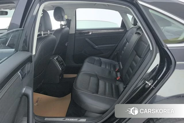 Volkswagen Passat 2018 Черный из Китая, фото 4