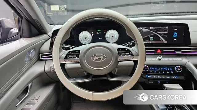 Hyundai The New Avante (CN7) 2023 Серый из Кореи, фото 4