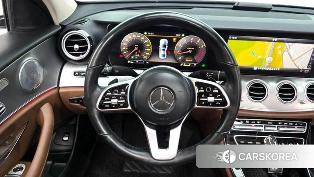 Mercedes-Benz E-Class W213 2018 Белый из Кореи, фото 4