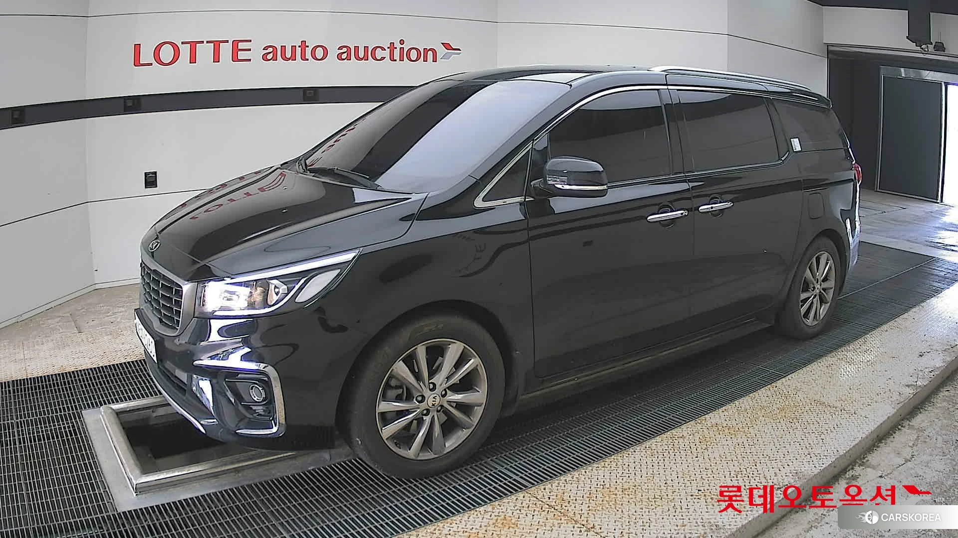 Kia Carnival 2020 Aurora Black Pearl из Кореи, фото 4