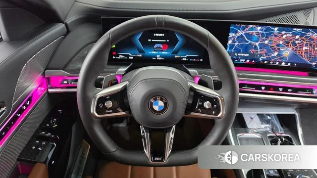BMW 7 Series (G70) 2024 Черный из Кореи, фото 4