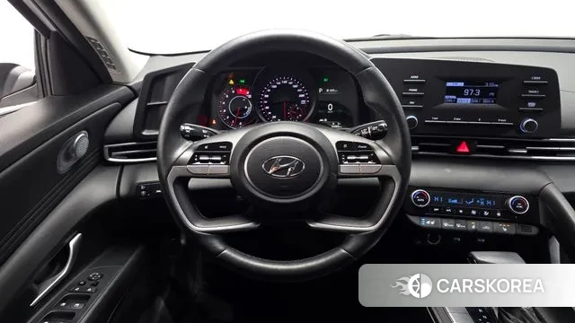 Hyundai Avante (CN7) 2022 Белый из Кореи, фото 4