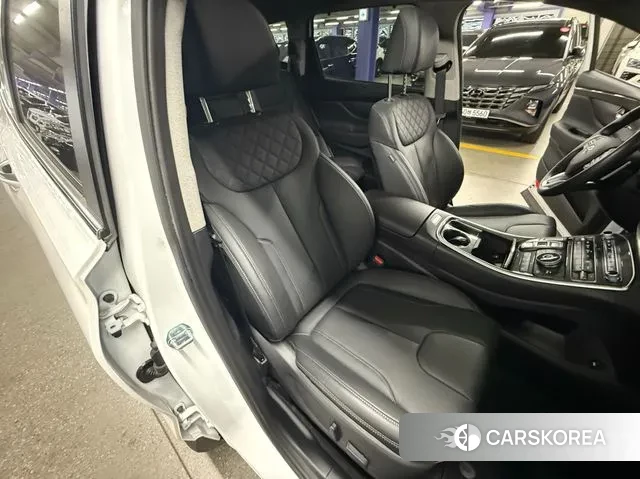 Hyundai The New Santa Fe 2023 Белый из Кореи, фото 4