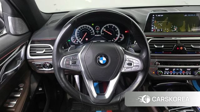BMW 7 Series (G11) 2018 Синий из Кореи, фото 4