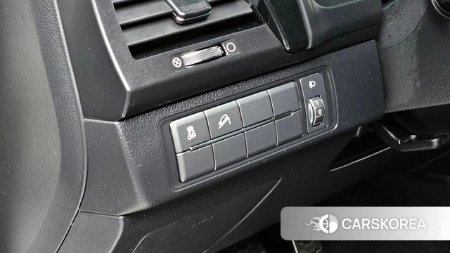 Ssangyong Rexton Sports 2020 Белый из Кореи, фото 4