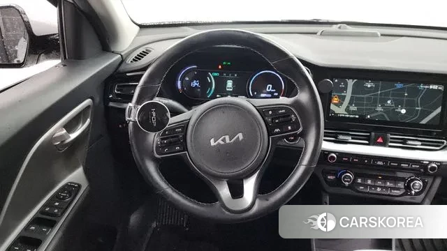 Kia Niro Plus 2022 Серебряный из Кореи, фото 4