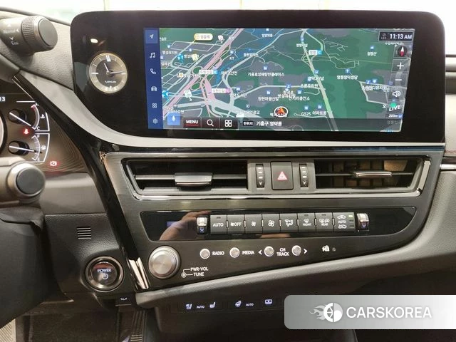 Lexus ES300h 7th generation 2025 Серый из Кореи, фото 4