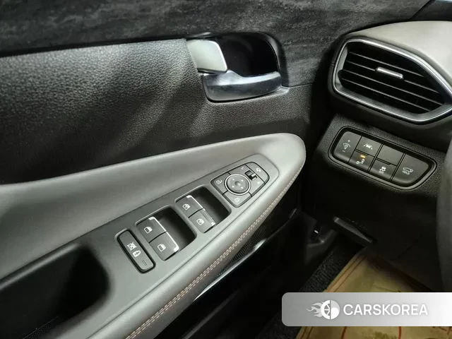 Hyundai Santa Fe TM 2018 Черный из Кореи, фото 4