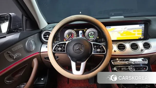 Mercedes-Benz E-Class W213 2019 Серебряный из Кореи, фото 4