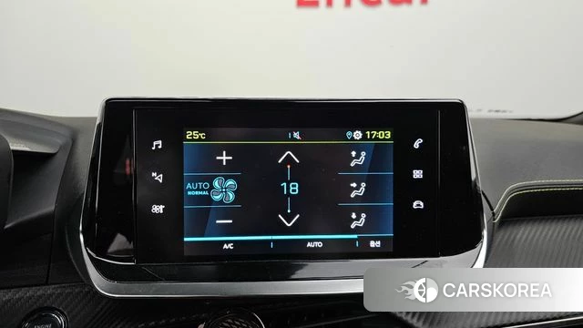 Peugeot e-2008 second generation 2023 Белый из Кореи, фото 4