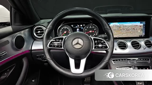 Mercedes-Benz E-Class W213 2019 Белый из Кореи, фото 4