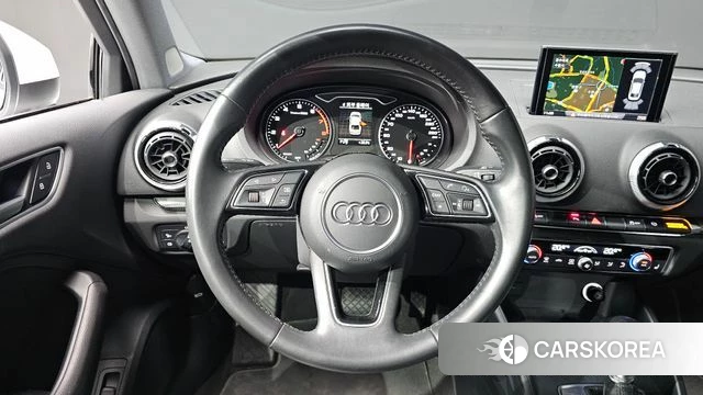 Audi New A3 2019 Белый из Кореи, фото 4