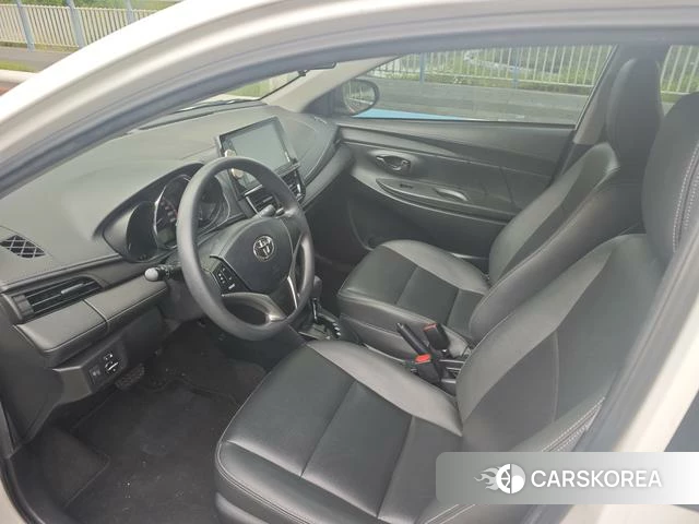 Toyota Vios 2021 Белый из Китая, фото 4