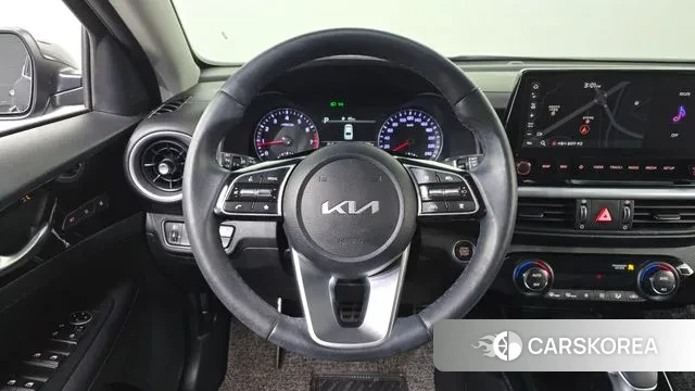 Kia The New K3 2nd generation 2022 Серый из Кореи, фото 4