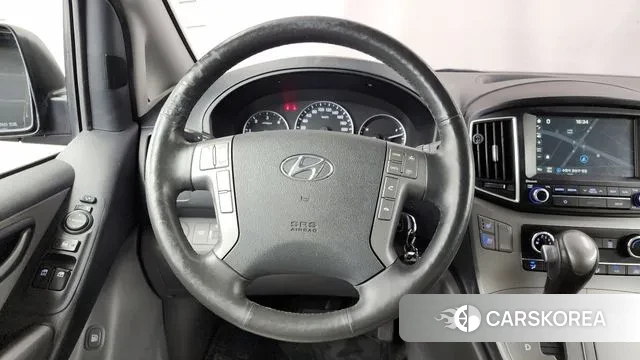 Hyundai The New Grand Starex 2018 Черный из Кореи, фото 4