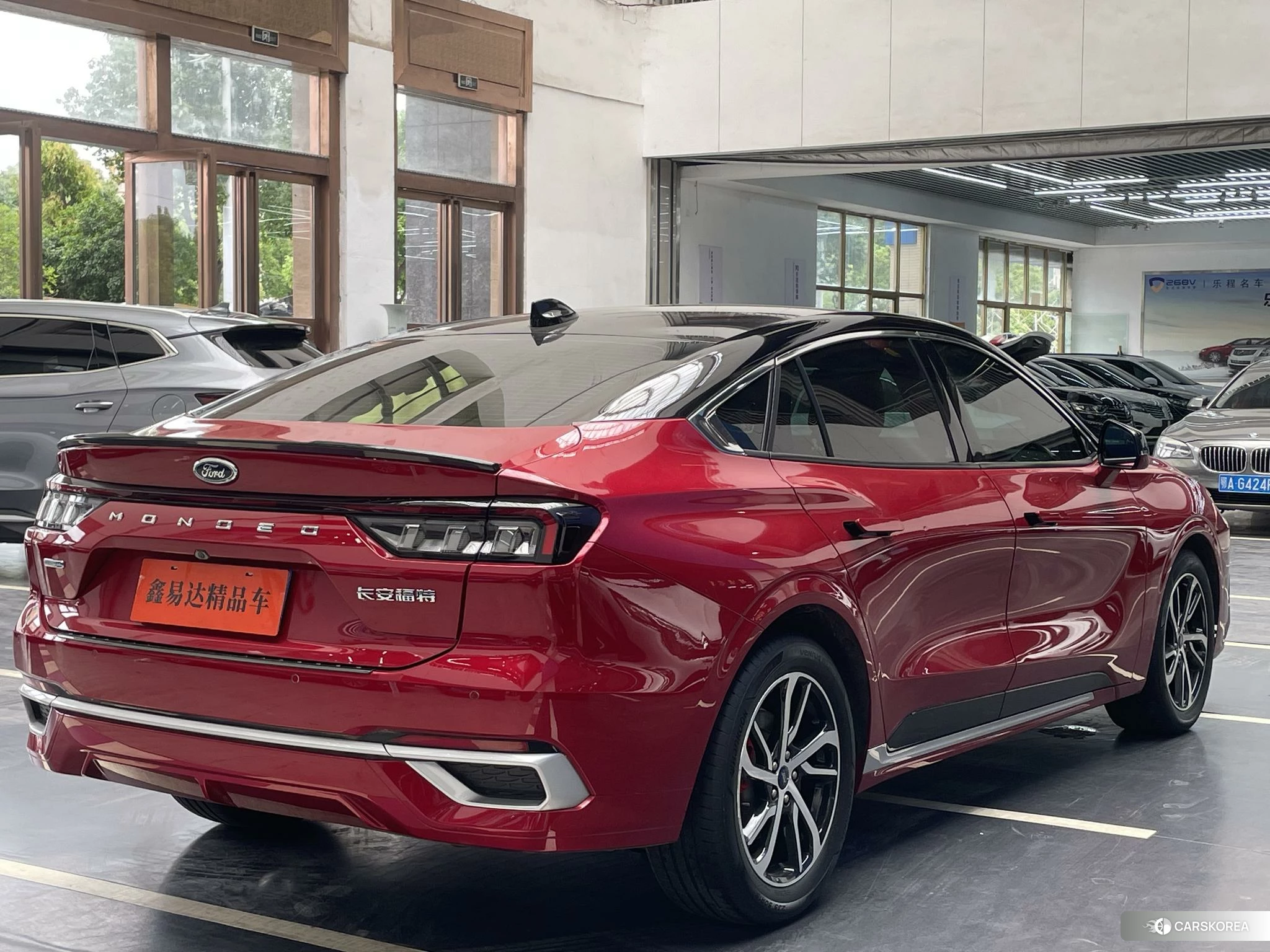 Ford Mondeo 2022 Красный из Китая, фото 4