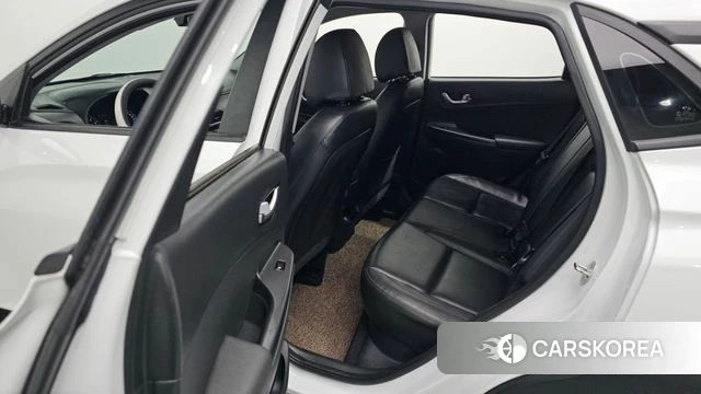 Hyundai The New Kona 2022 Белый из Кореи, фото 4