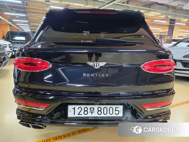 Bentley Bentayga 2021 Черный из Кореи, фото 4