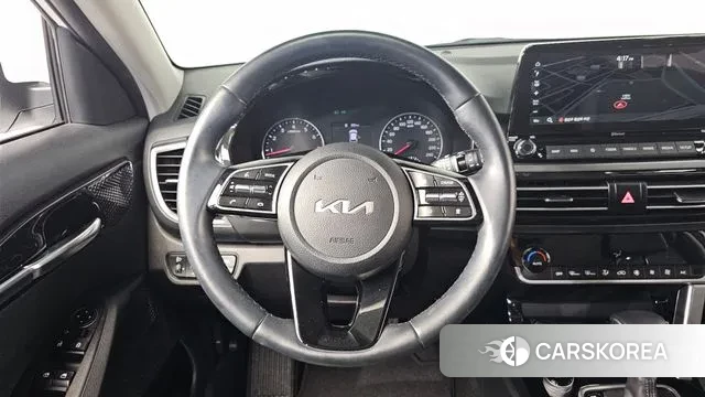 Kia Seltos 2021 Белый из Кореи, фото 4