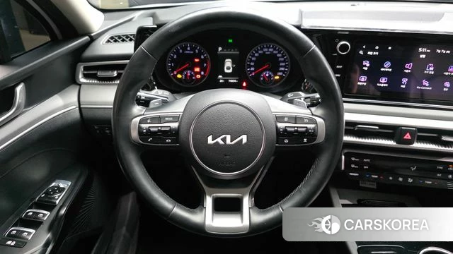 Kia K5 3rd generation 2023 Белый из Кореи, фото 4