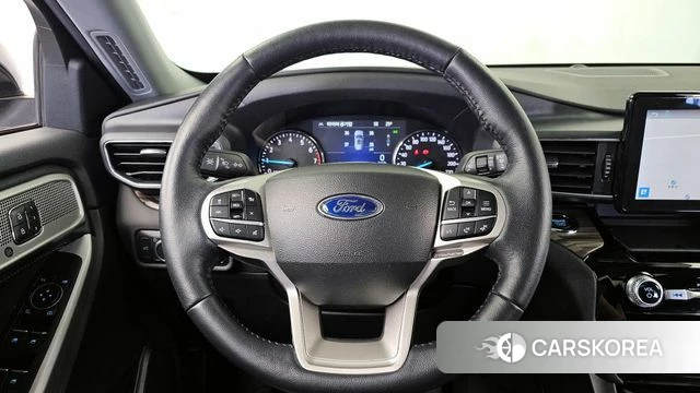 Ford Explorer 6th Generation 2022 Белый из Кореи, фото 4