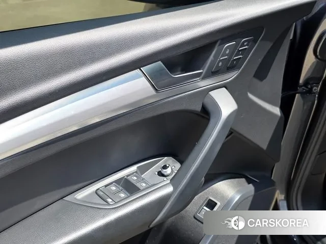 Audi Q5 (FY) 2022 Серый из Кореи, фото 4