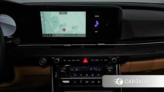 Kia Carnival 4th generation 2023 Белый из Кореи, фото 4