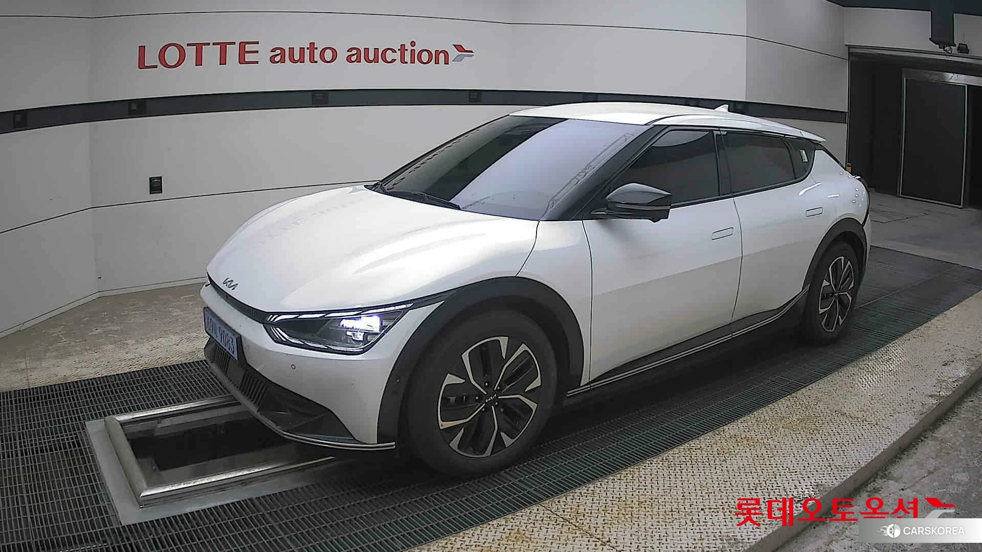Kia EV6 2022 Белый из Кореи, фото 4