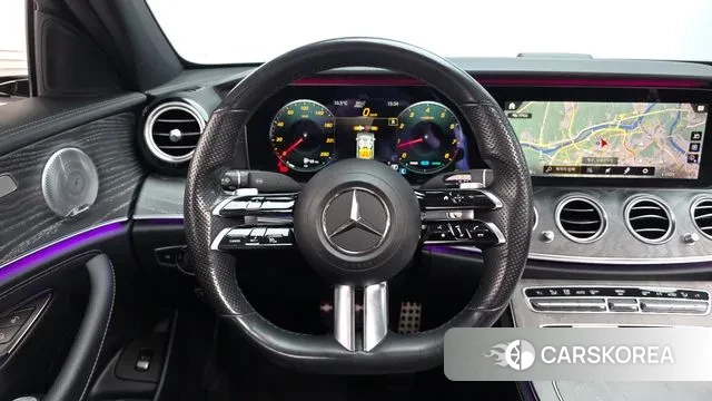 Mercedes-Benz E-Class W213 2021 Белый из Кореи, фото 4