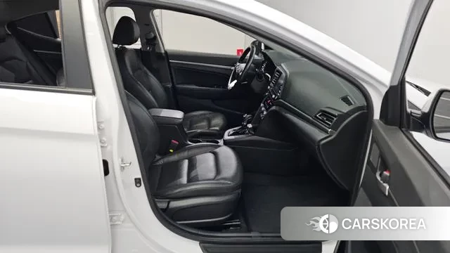 Hyundai The New Avante AD 2019 Белый из Кореи, фото 4