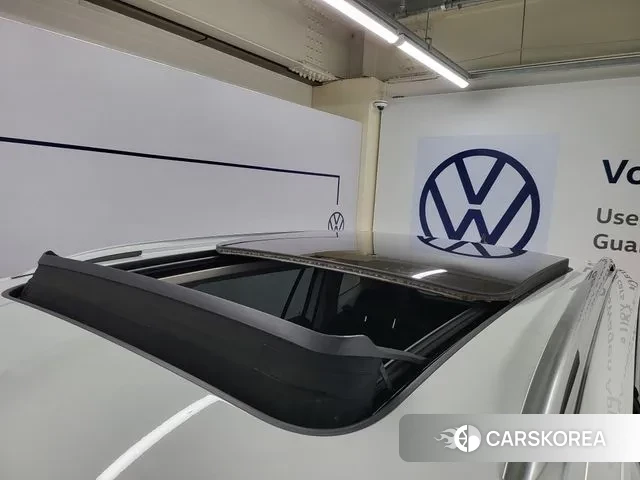 Volkswagen Tiguan Allspace 2020 Белый из Кореи, фото 4