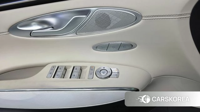 Genesis GV70 2024 Белый из Кореи, фото 4