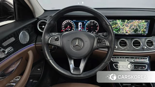 Mercedes-Benz E-Class W213 2018 Черный из Кореи, фото 4