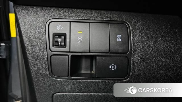 Hyundai Staria 2023 Серый из Кореи, фото 4