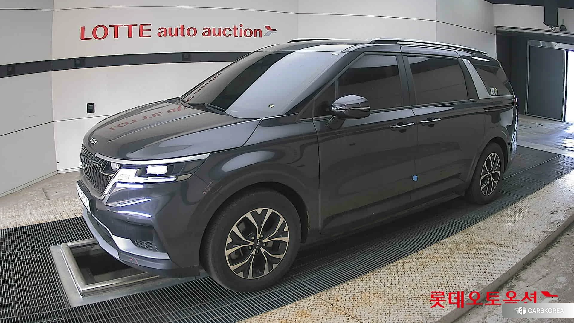 Kia Carnival 2023 Pantera Metal из Кореи, фото 4