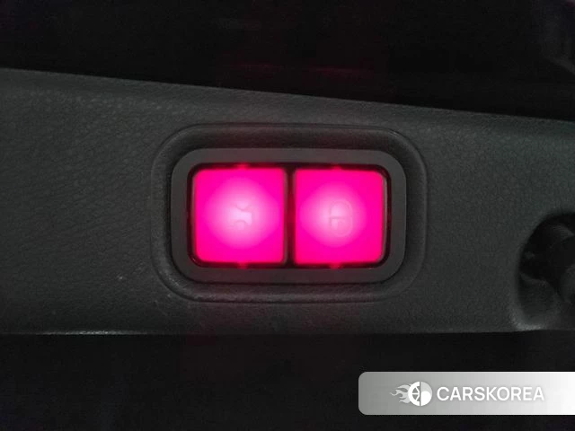 Mercedes-Benz E-Class W213 2021 Черный из Кореи, фото 4