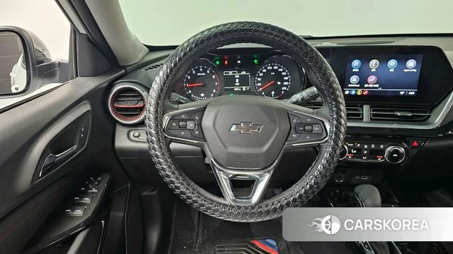 Chevrolet (GM Daewoo) Trax Crossover 2024 Белый из Кореи, фото 4