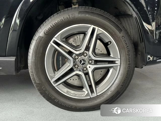 Mercedes-Benz GLE (import) 2023 Черный из Китая, фото 4