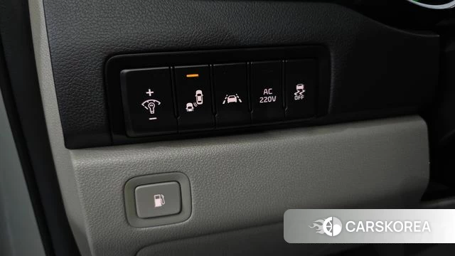 Kia The New Carnival 2018 Серебряный из Кореи, фото 4