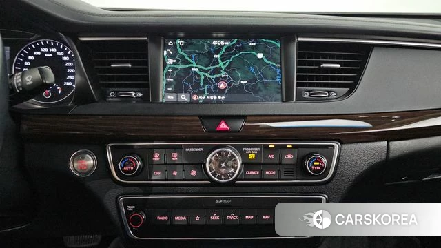 Kia Come New K7 2018 Белый из Кореи, фото 4