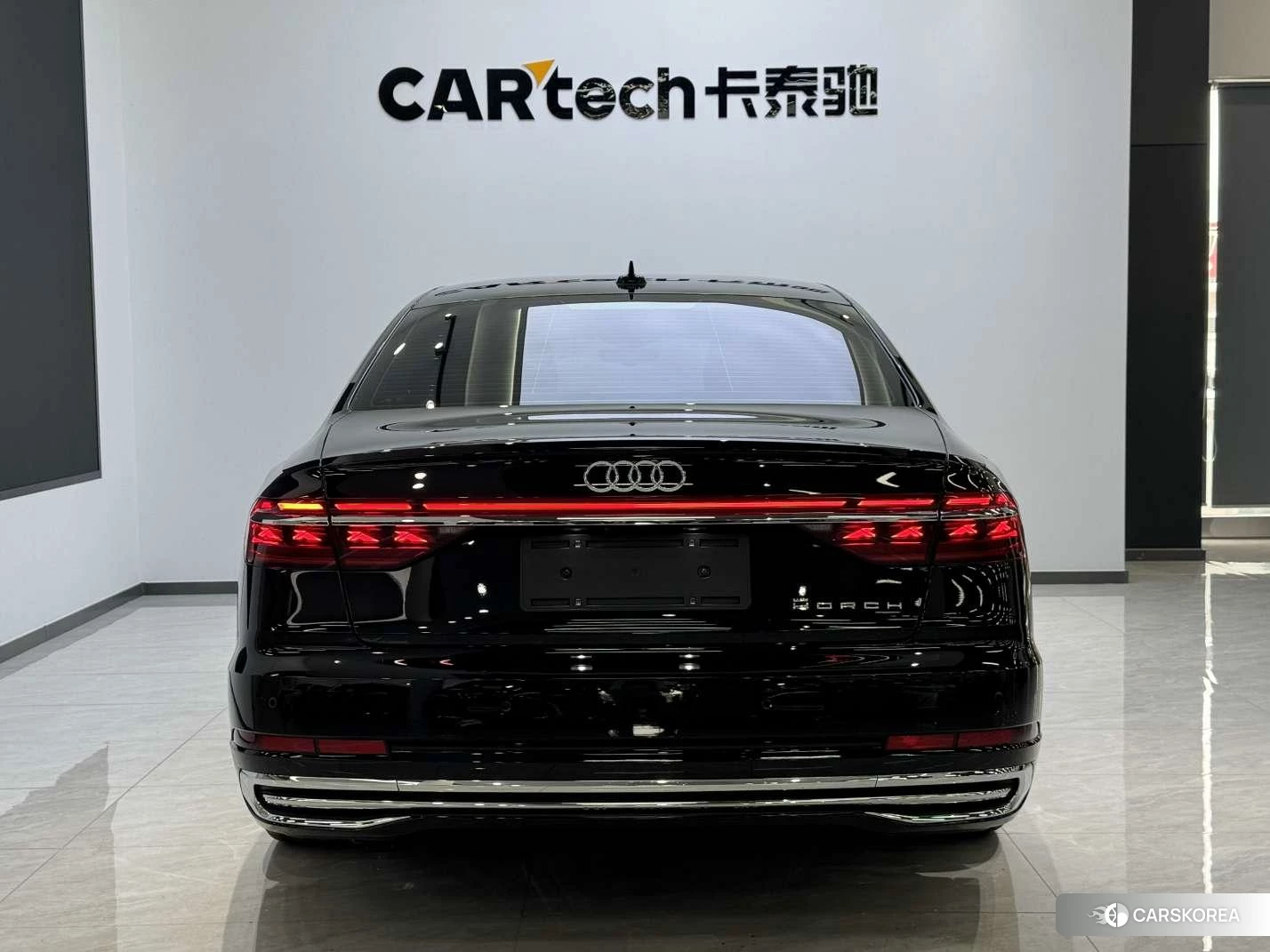 Audi A8 2024 Черный из Китая, фото 4