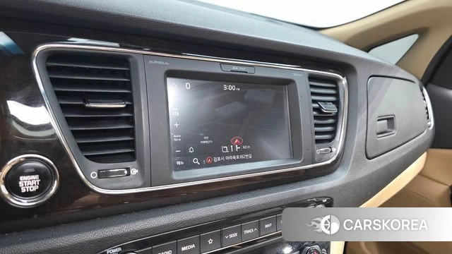 Kia The New Carnival 2019 Белый из Кореи, фото 4