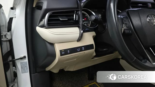 Toyota Camry (XV70) 2019 Белый из Кореи, фото 4