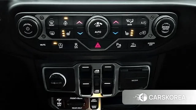 Jeep Wrangler (JL) 2023 Черный из Кореи, фото 4