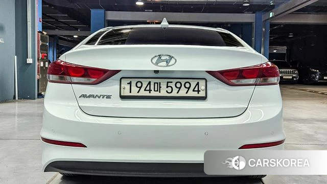 Hyundai Avante AD 2018 Белый из Кореи, фото 4