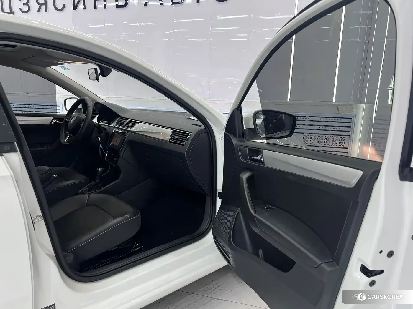 Skoda Xin Rui 2022 Белый из Китая, фото 4