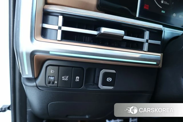 Hyundai Santa Fe (MX5) 2024 Белый из Кореи, фото 4